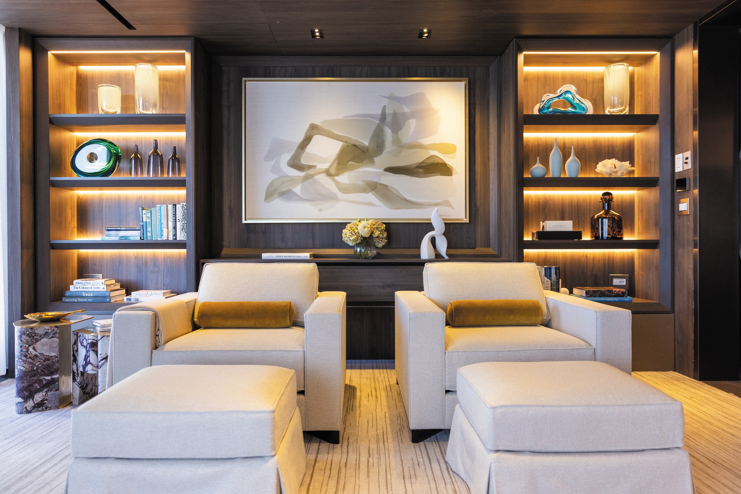 Seven Seas Grandeur – Regent Suite Master Bedroom