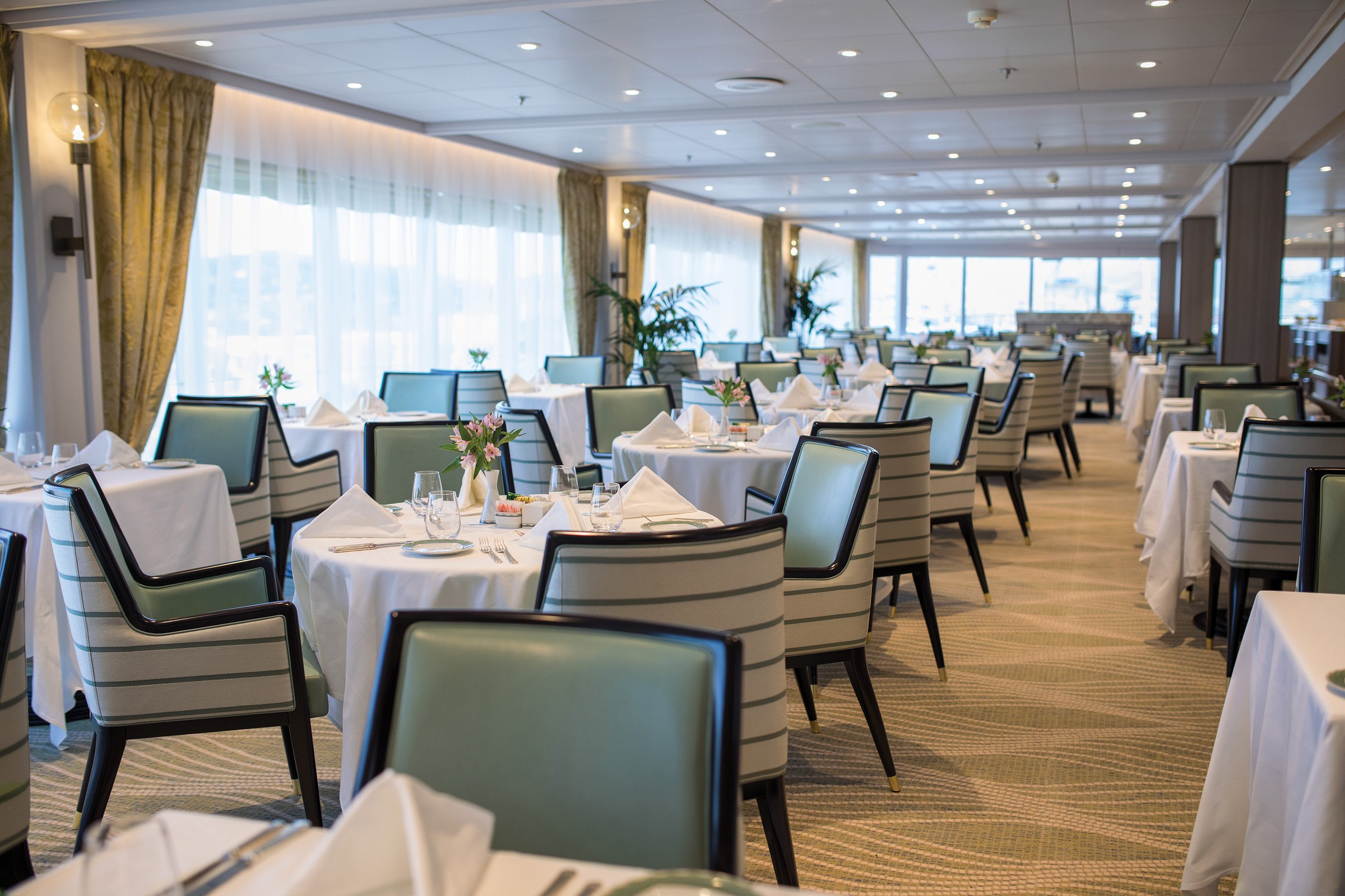 Seven Seas Mariner – La Veranda