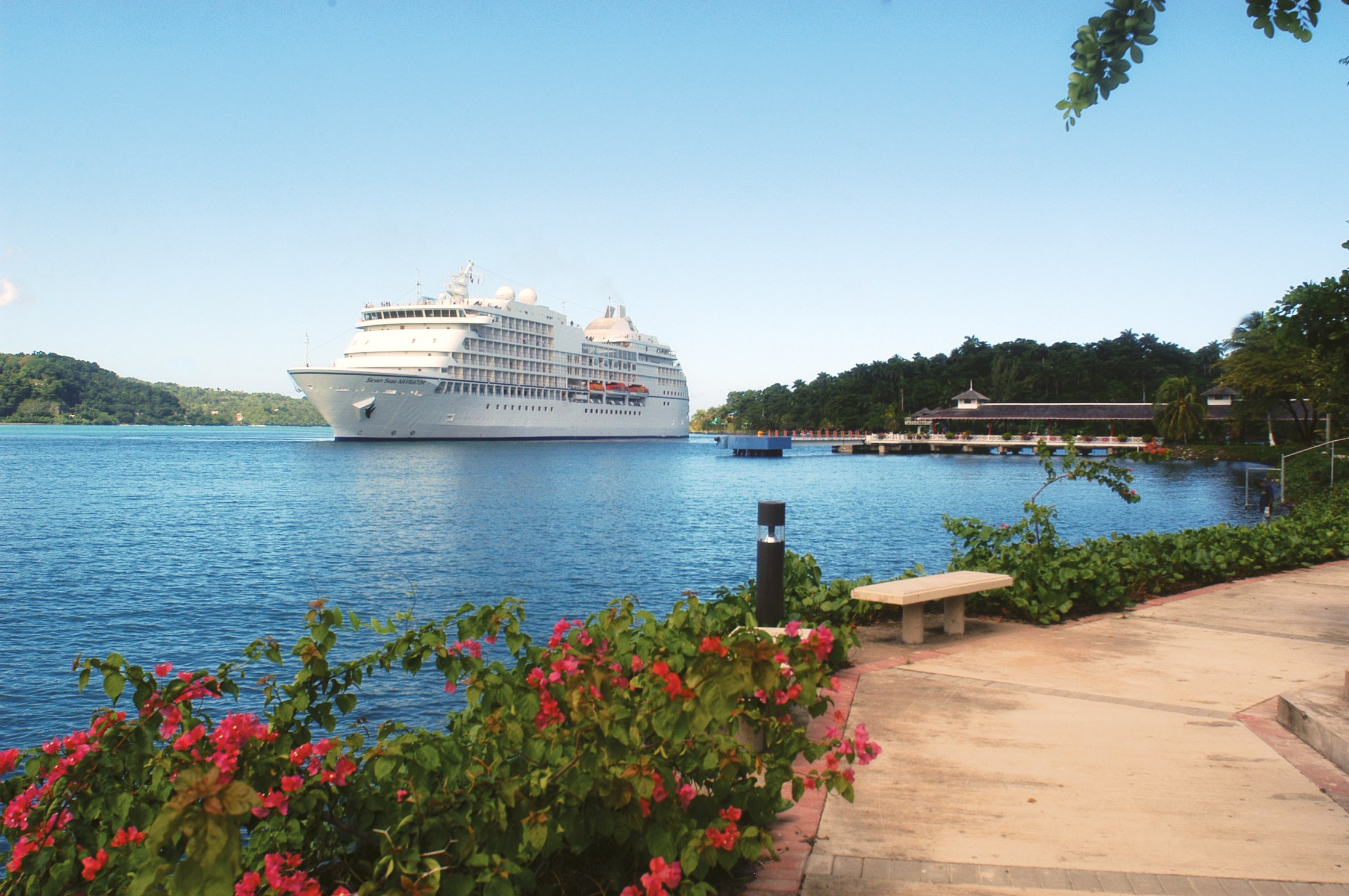 Seven Seas Navigator – Caribbean