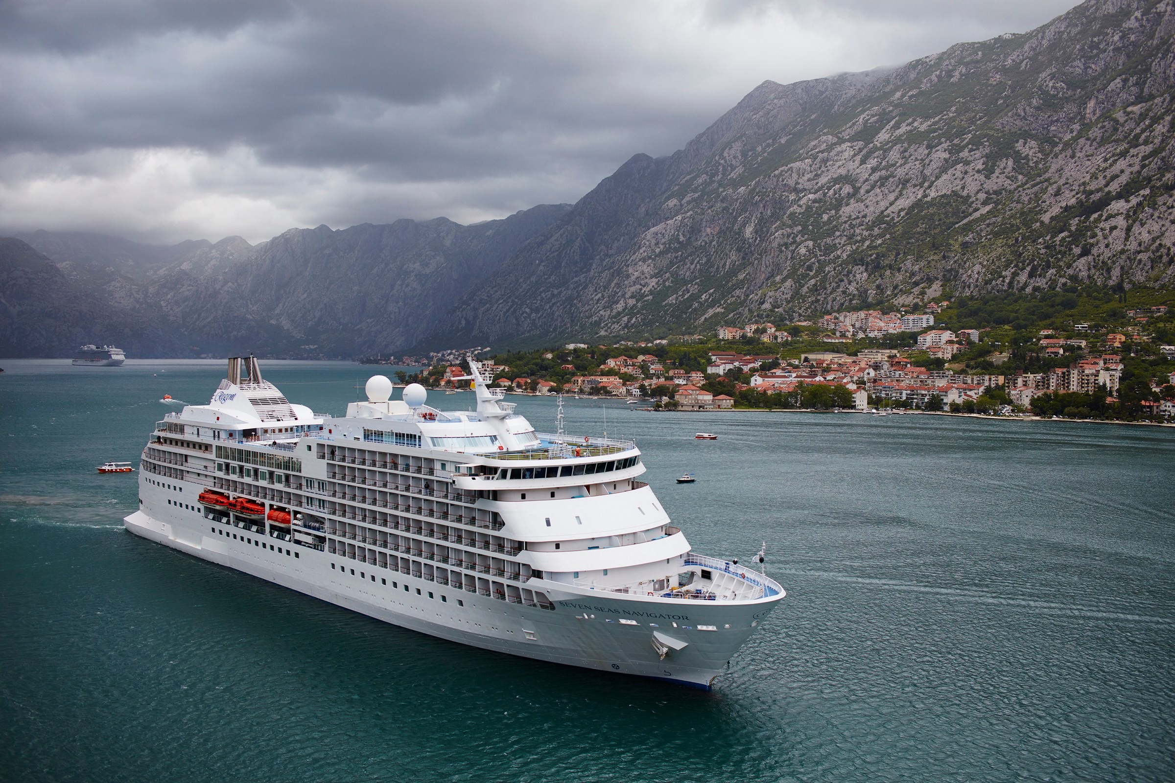 Seven Seas Navigator – Montenegro