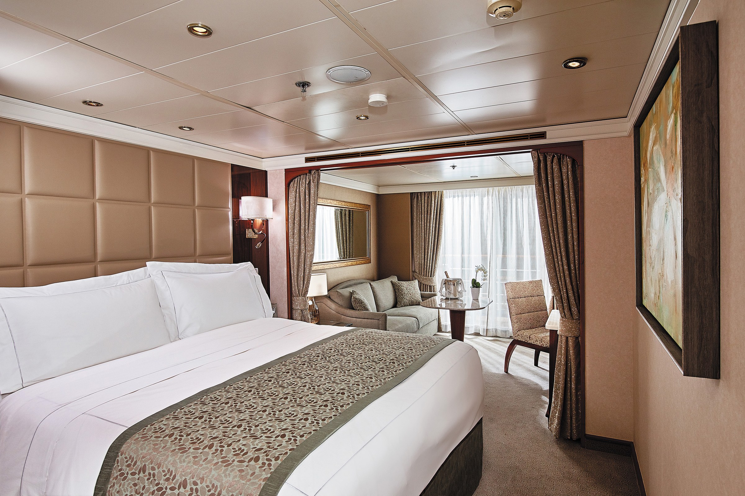 Seven Seas Navigator – Penthouse Suite