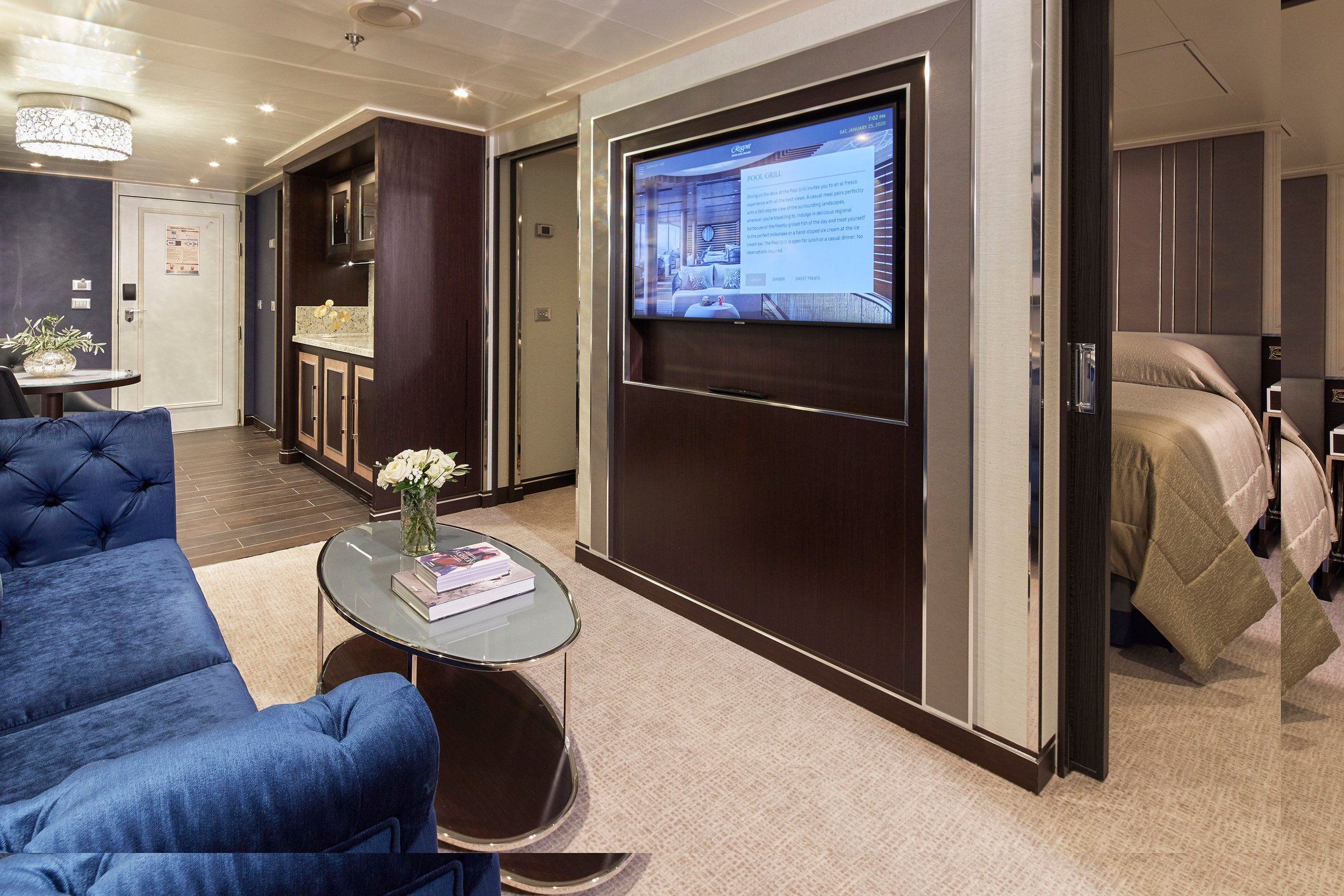 Seven Seas Splendor – Penthouse Suite