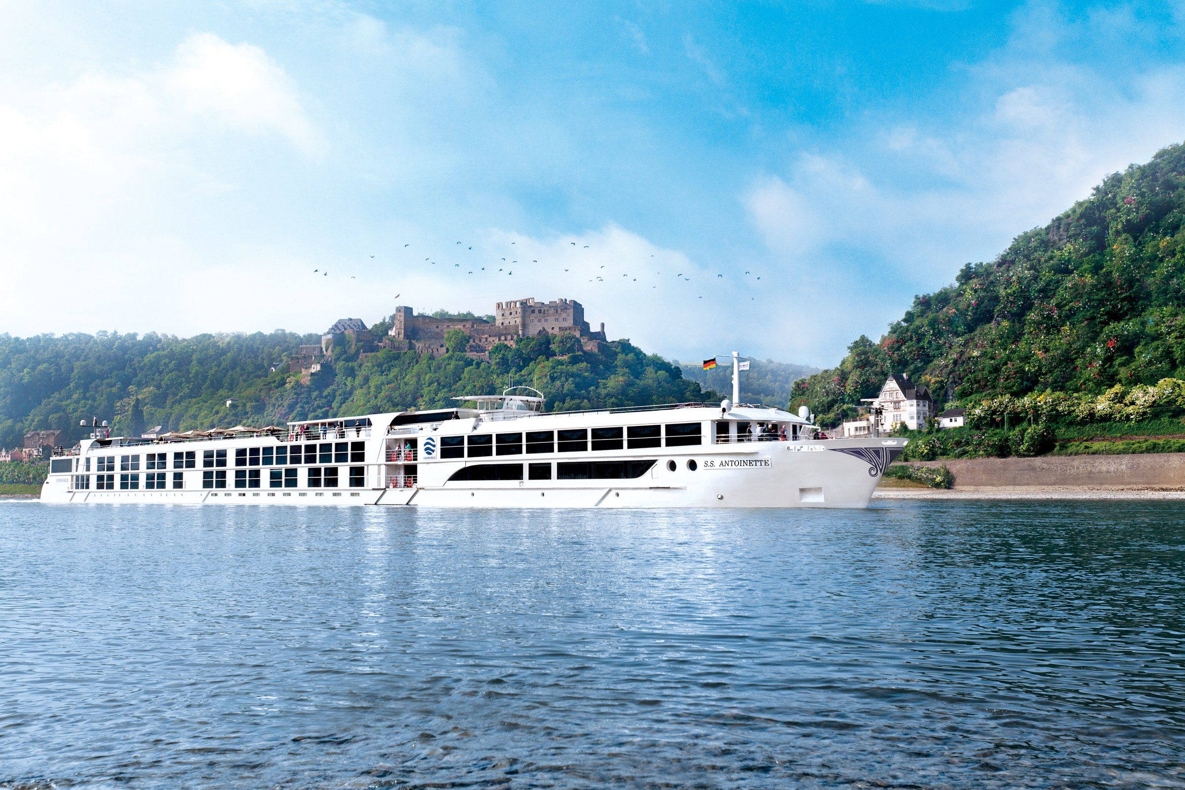 S.S. Antoinette – sailing past a castle on the Rhine