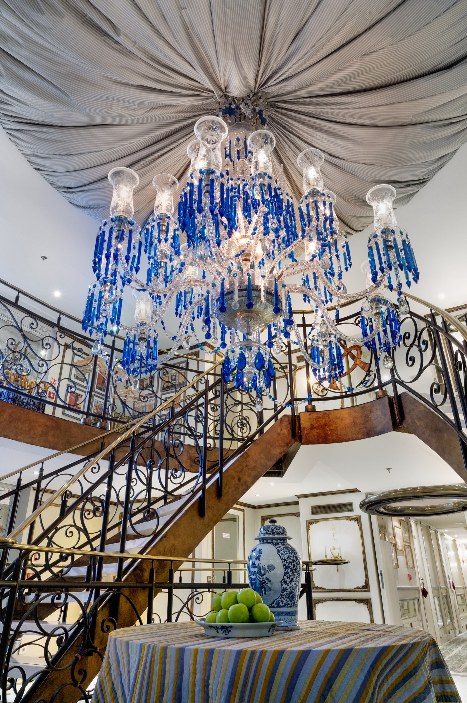 S.S. Antoinette – Lobby staircase