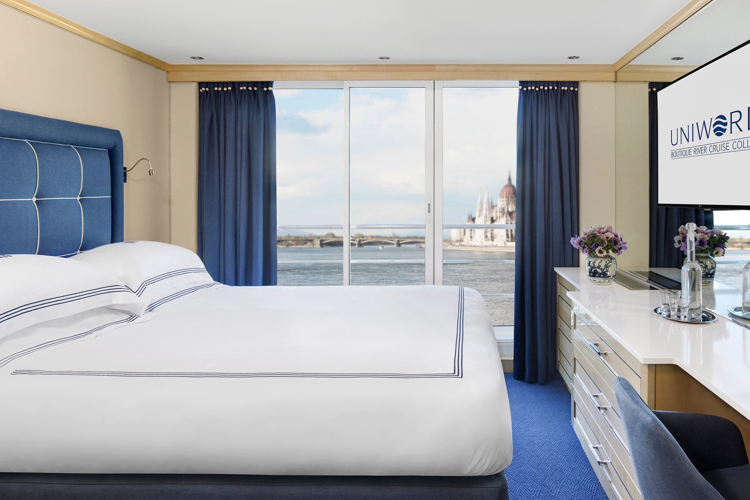 S.S. Beatrice – Deluxe French Balcony stateroom