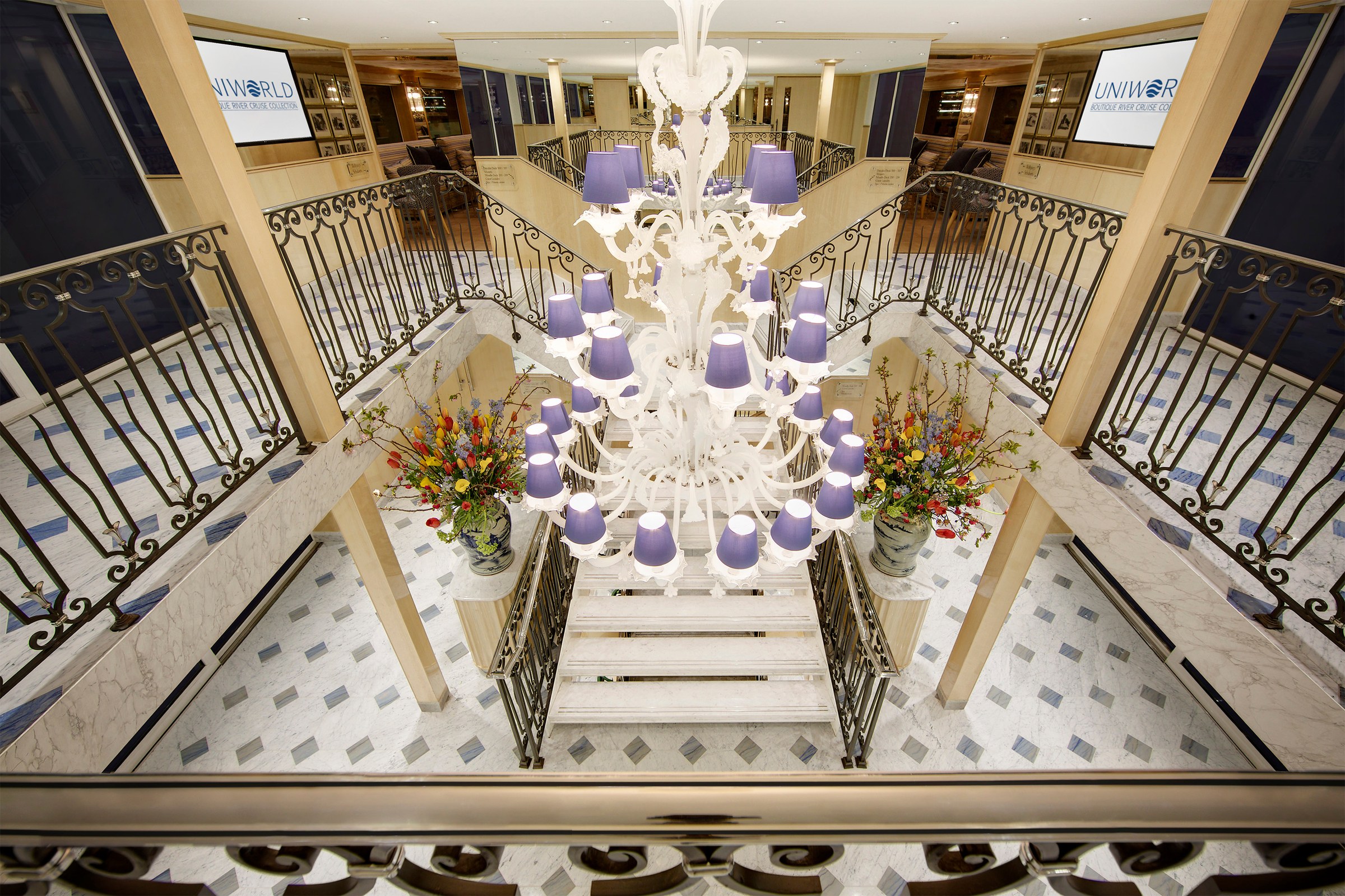 S.S. Beatrice – Lobby chandelier