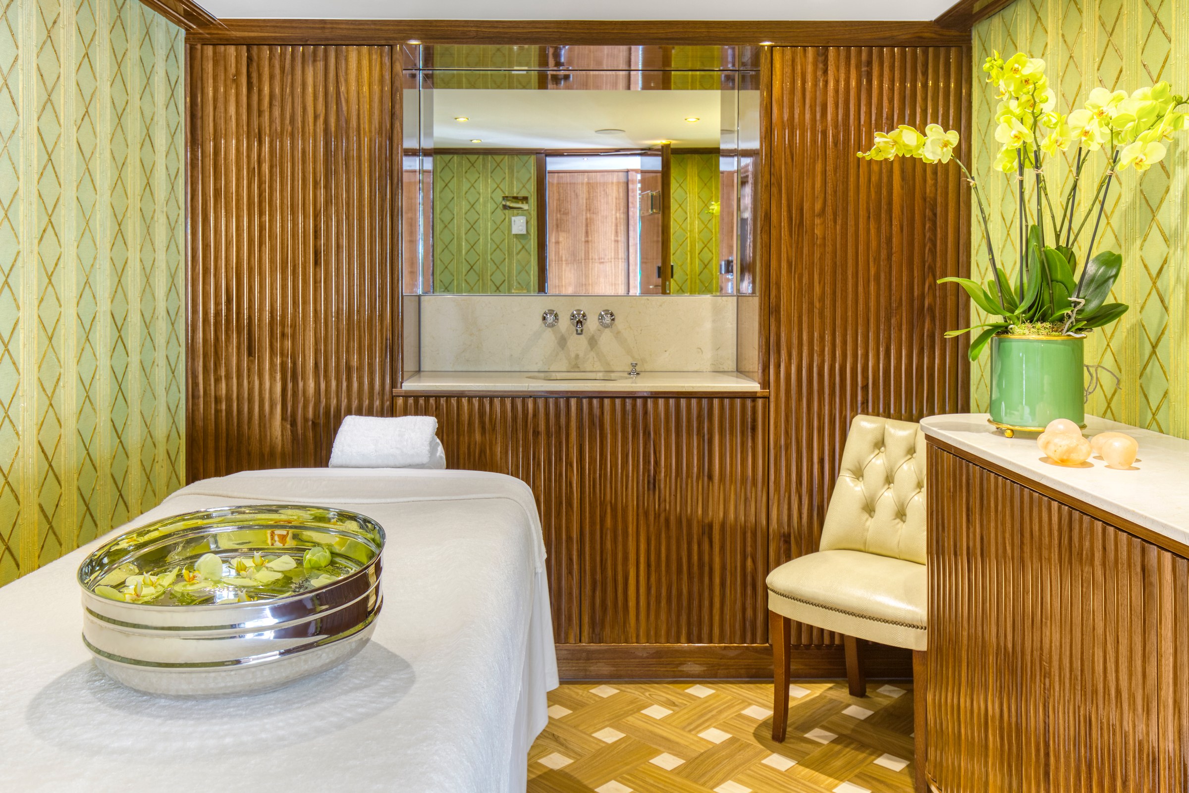 S.S. Bon Voyage – Spa