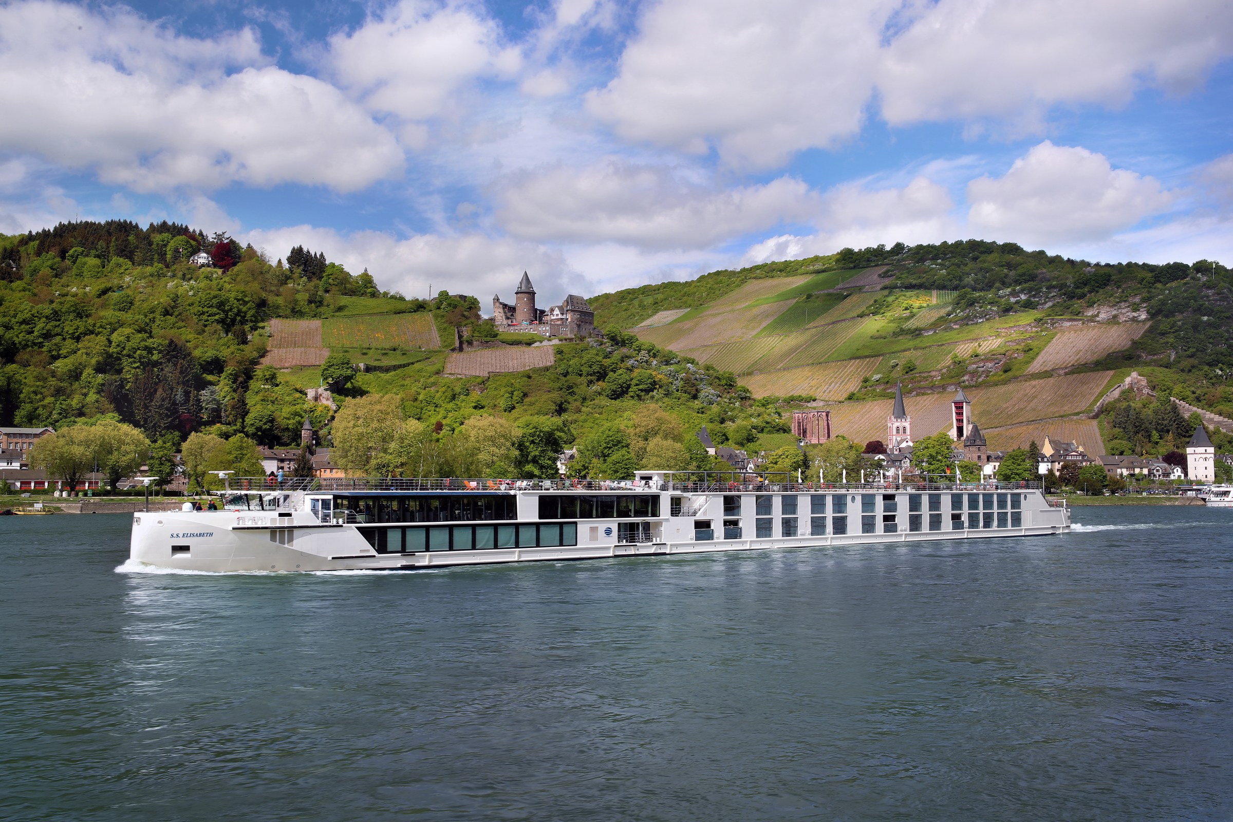 S.S. Elisabeth – on the Rhine