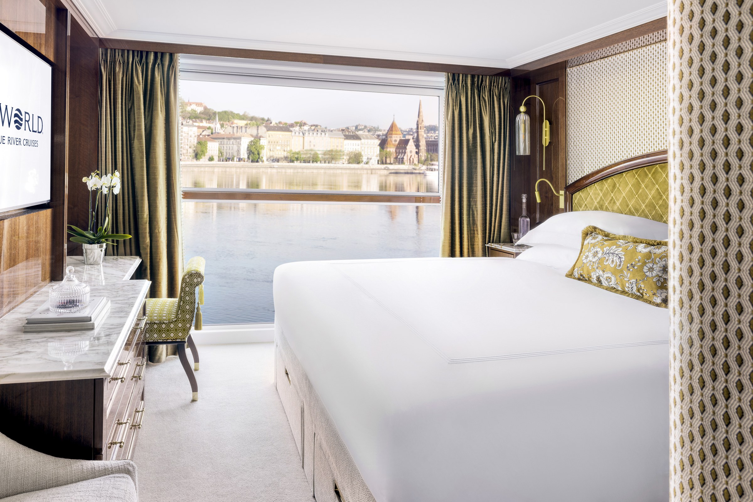 S.S. Emilie – Deluxe French Balcony stateroom with river view
