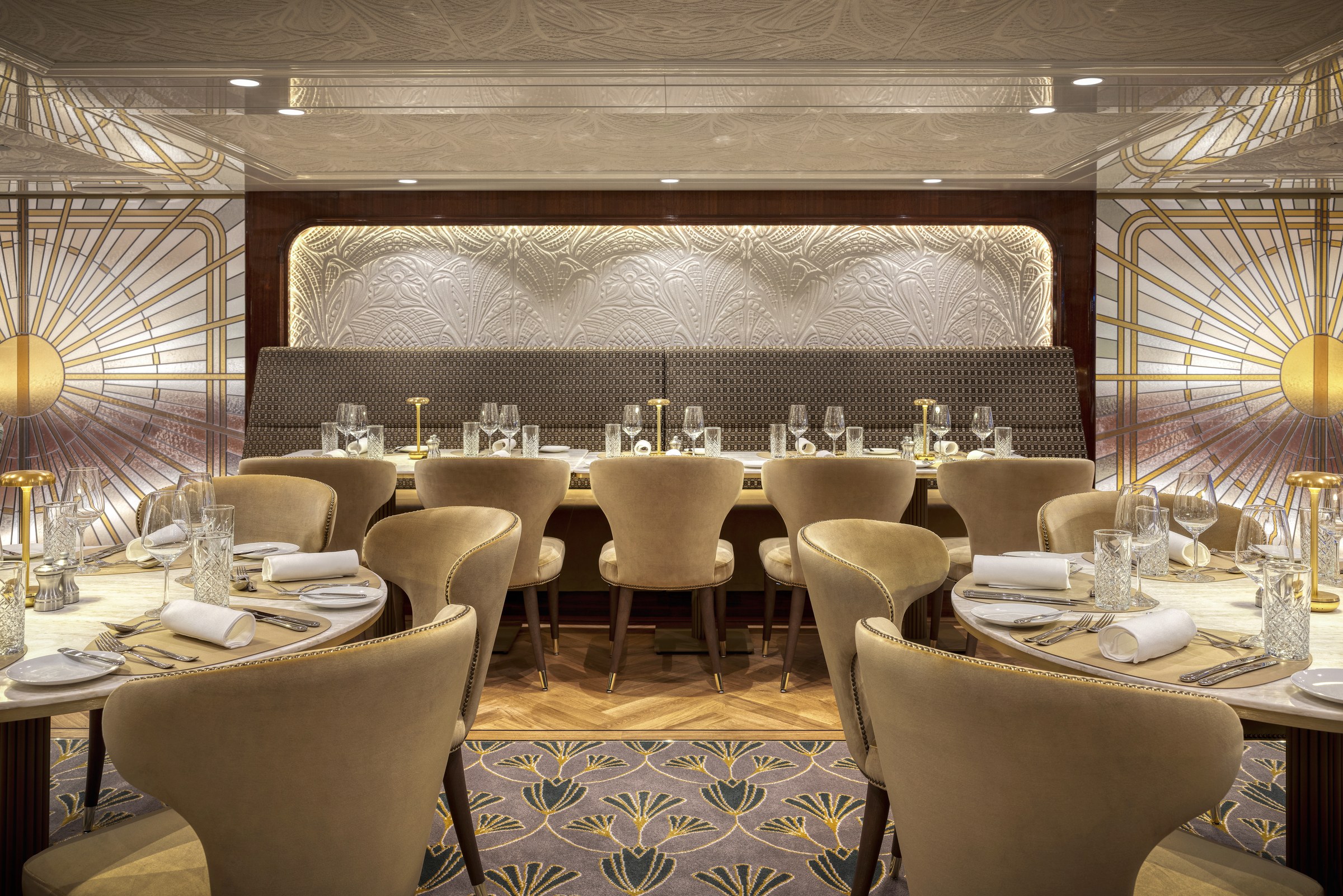 S.S. Emilie – Restaurant