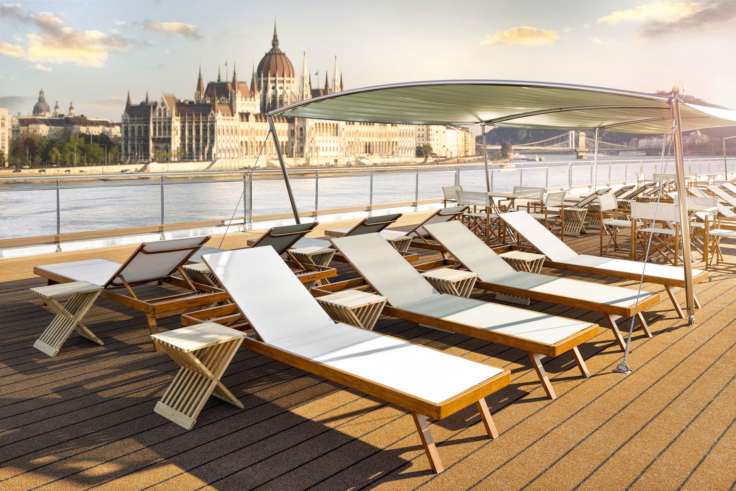 S.S. Emilie – Sun Deck loungers