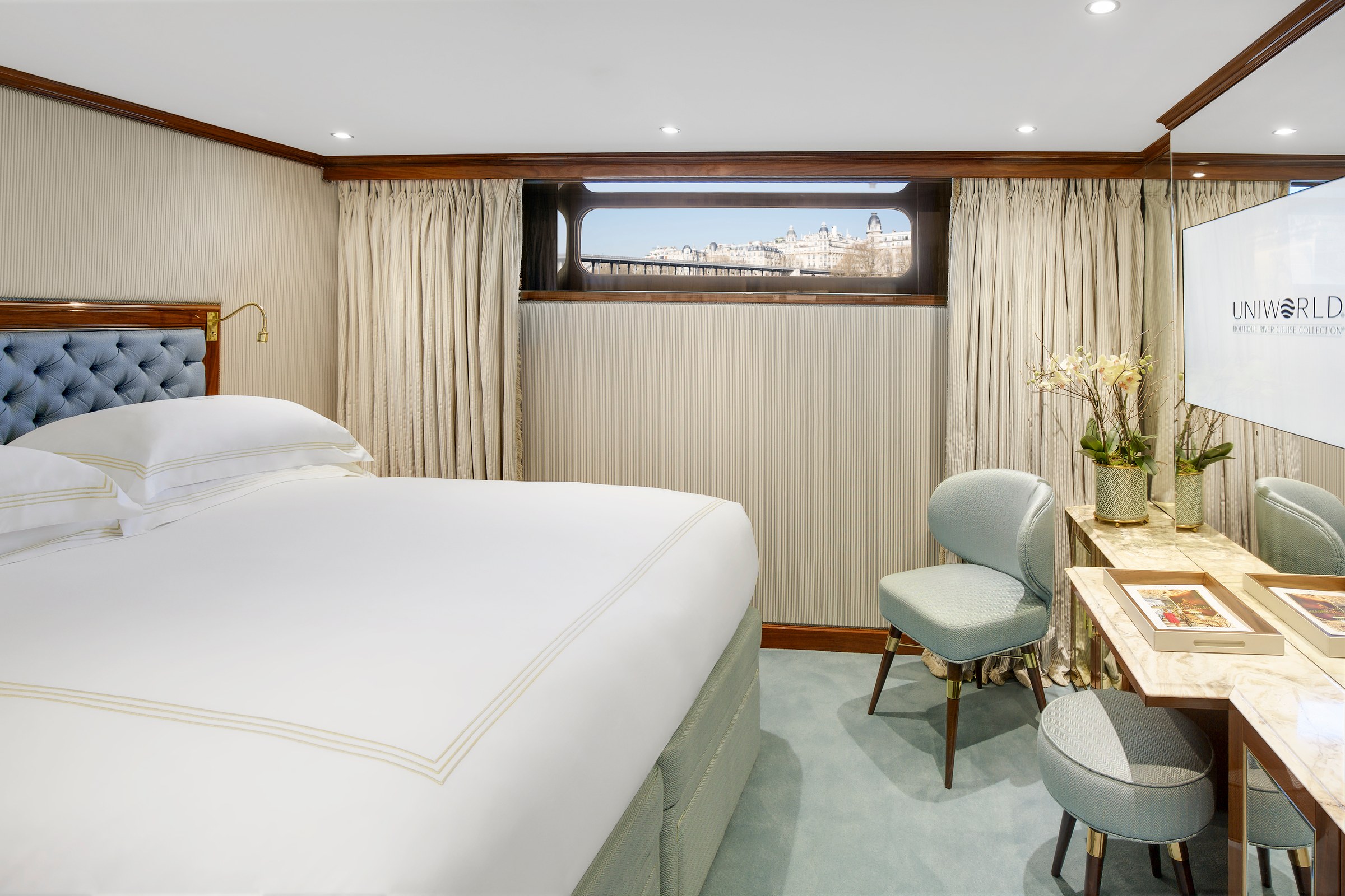 S.S. Joie de Vivre – Classic stateroom