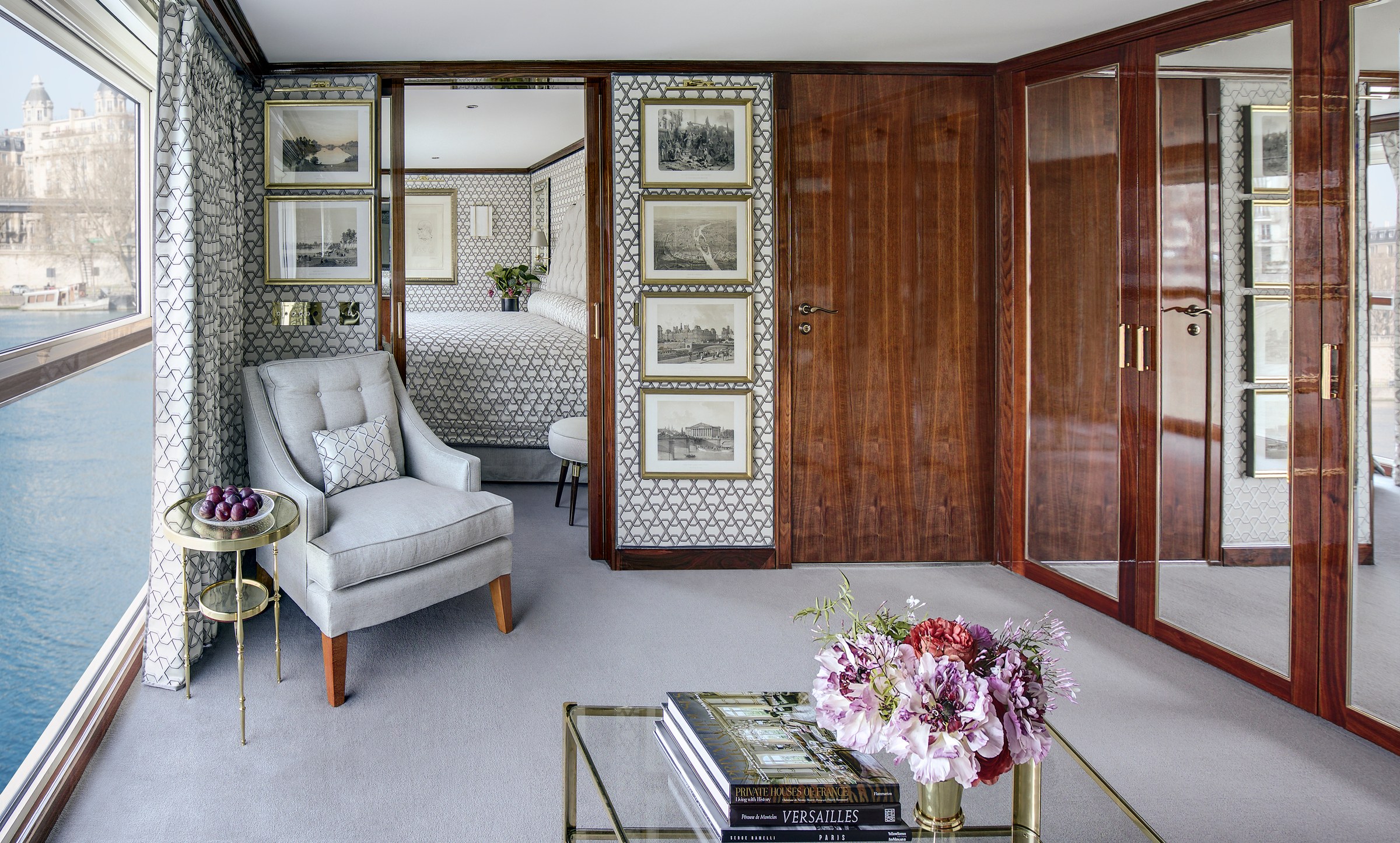 S.S. Joie de Vivre – Grand Suite living room