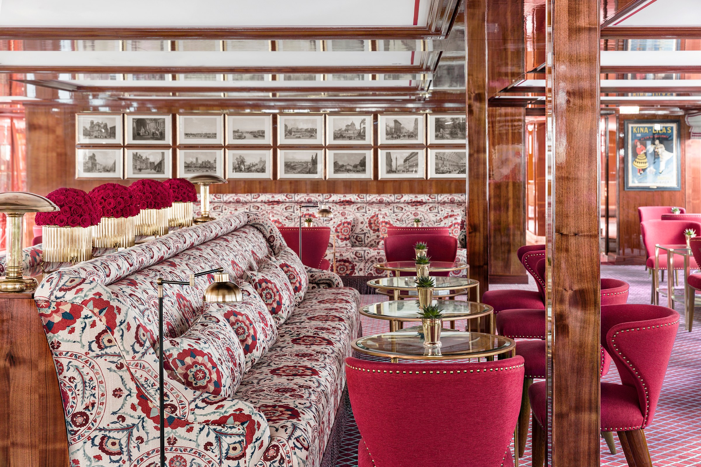 S.S. Joie de Vivre – Lounge
