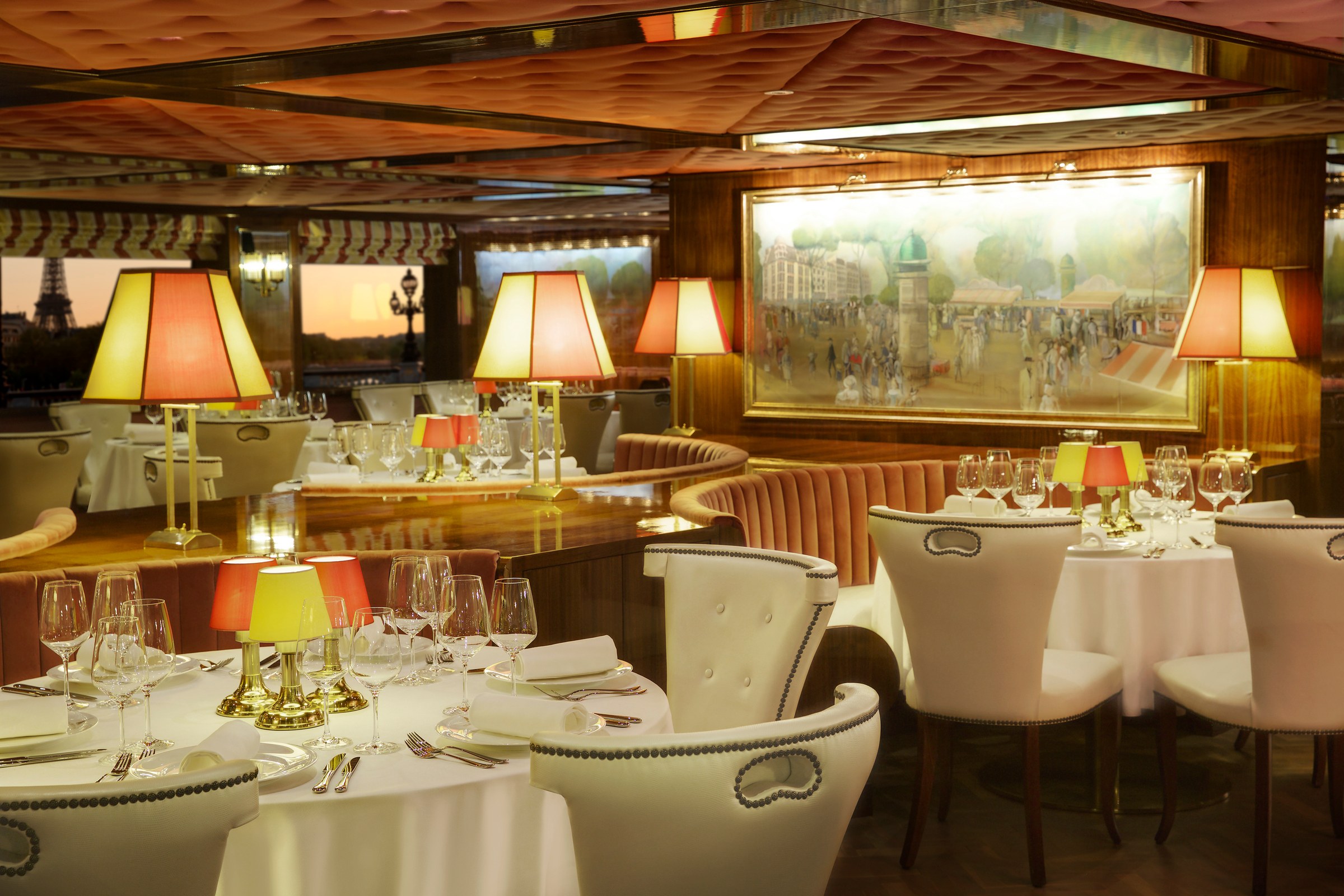 S.S. Joie de Vivre – Restaurant