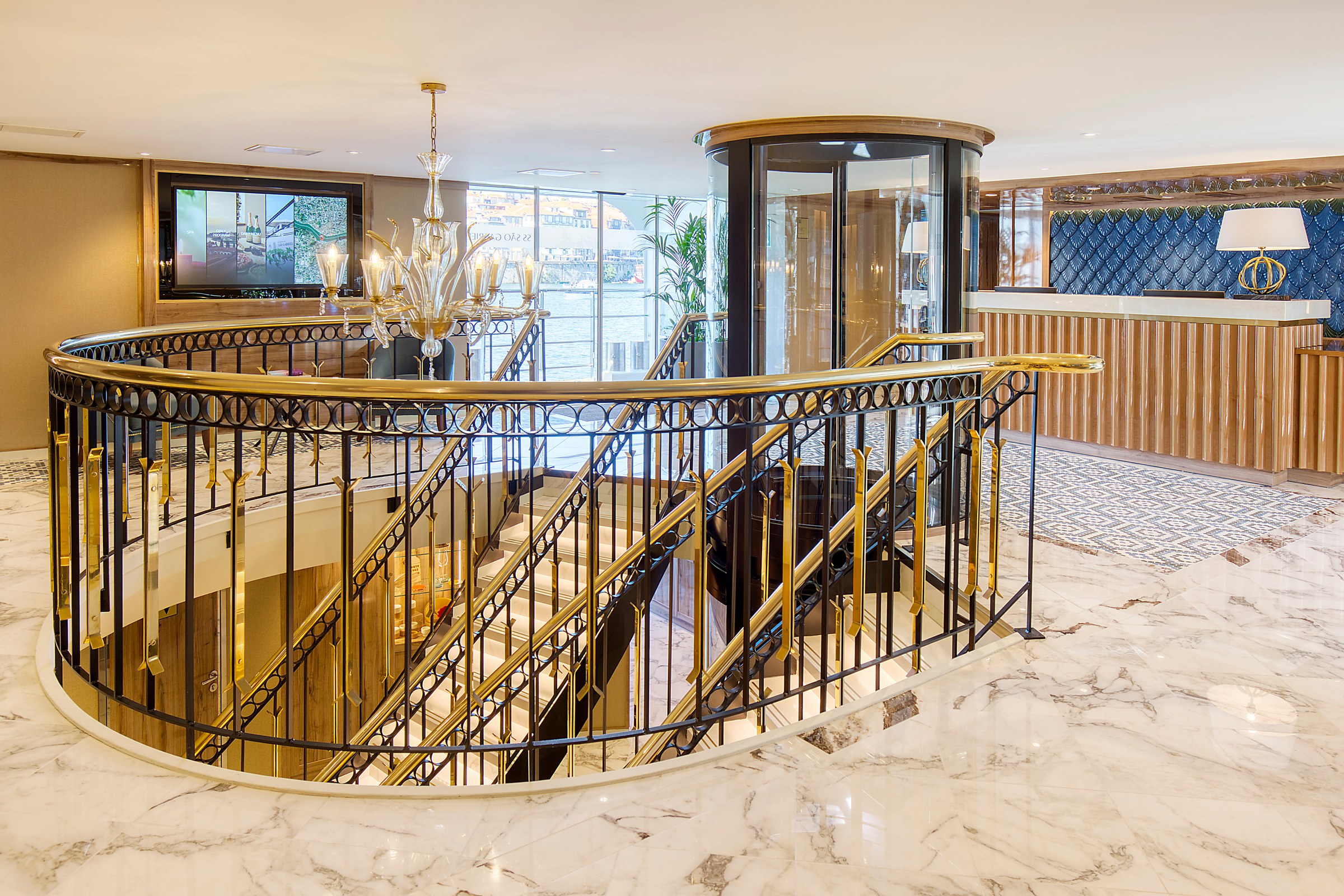 S.S. São Gabriel – Lobby