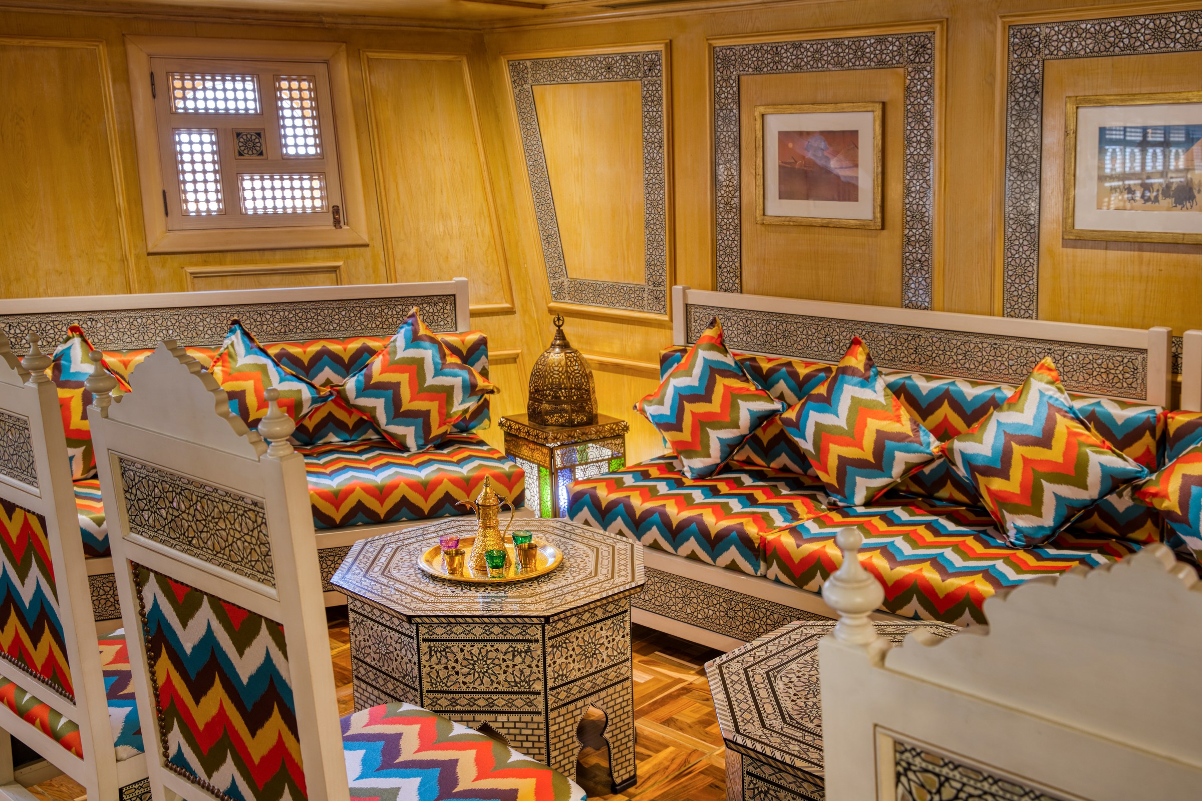 S.S. Sphinx – Bistro