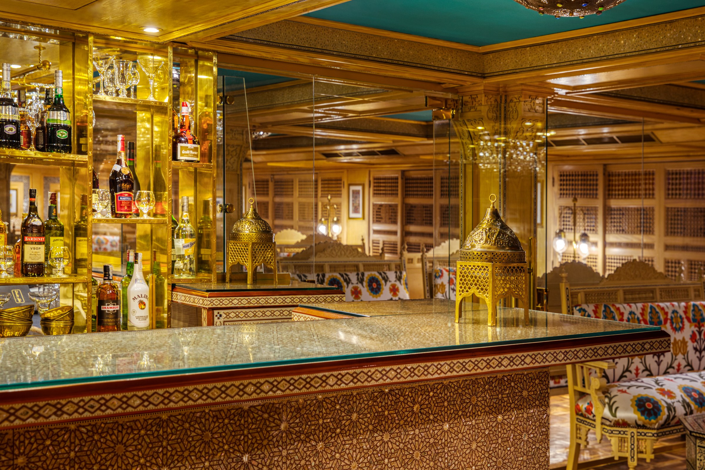 S.S. Sphinx – Lounge bar