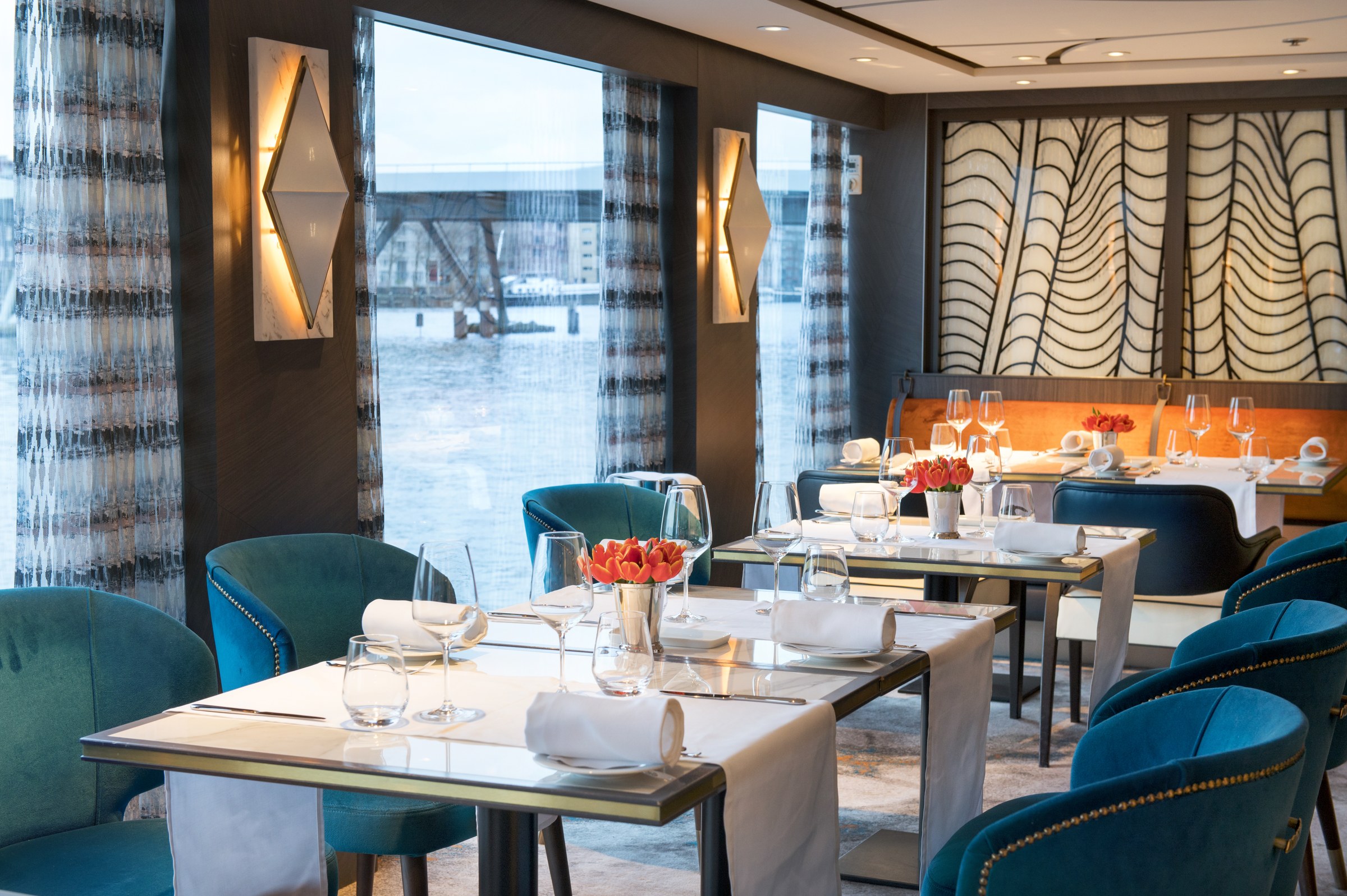 S.S. Victoria – Restaurant