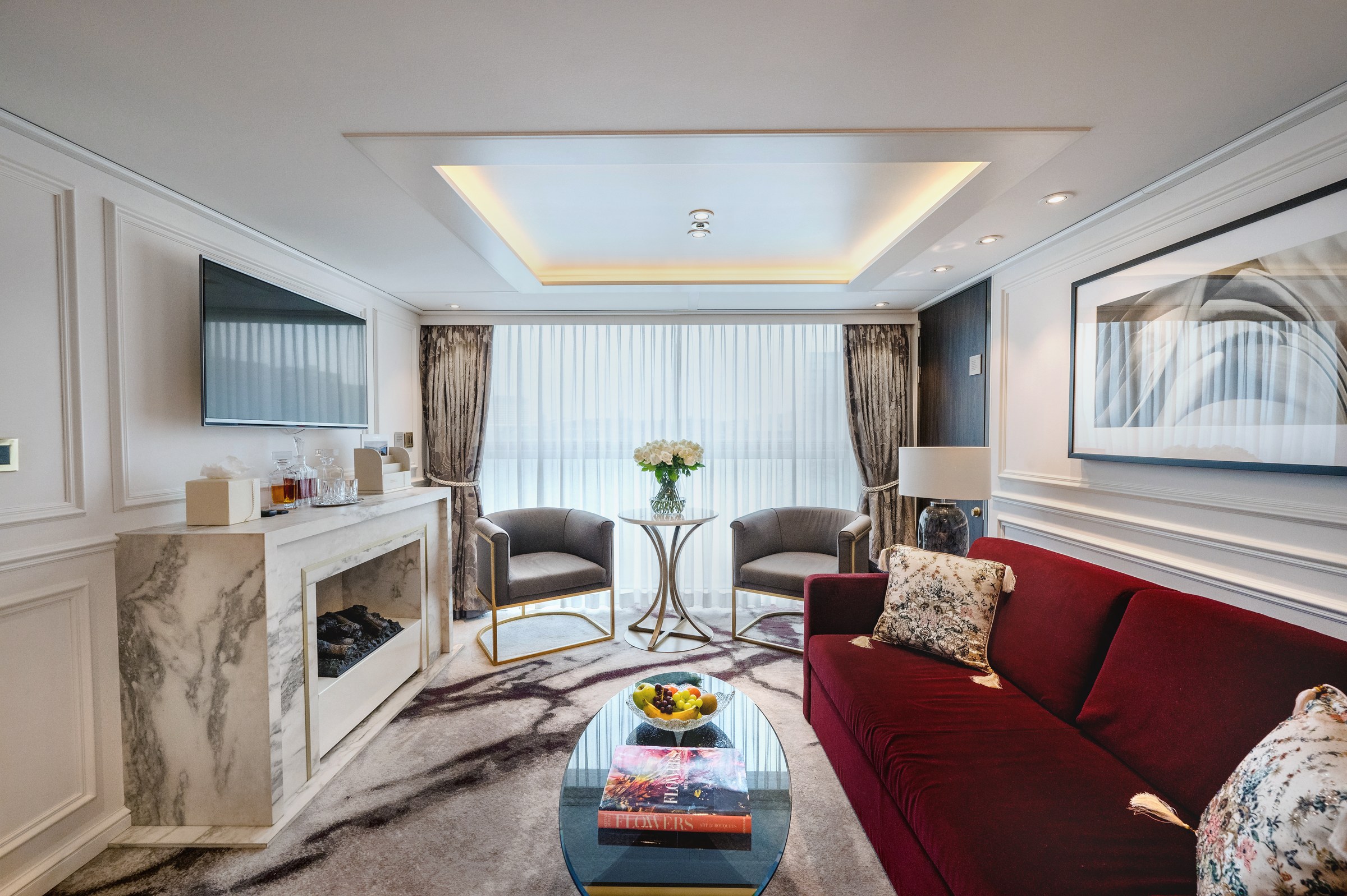 S.S. Victoria – Royal Suite living room