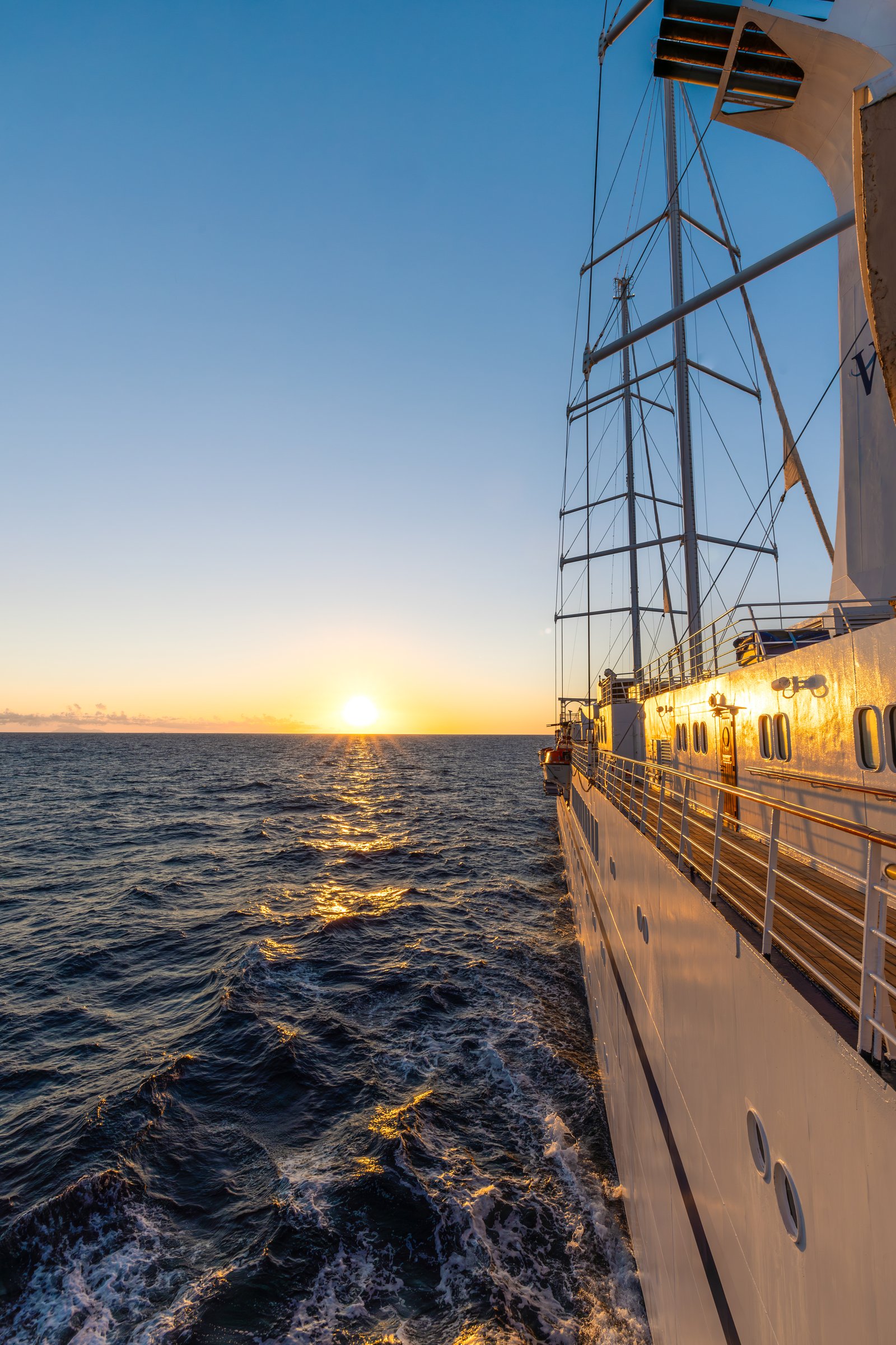 Wind Star exterior