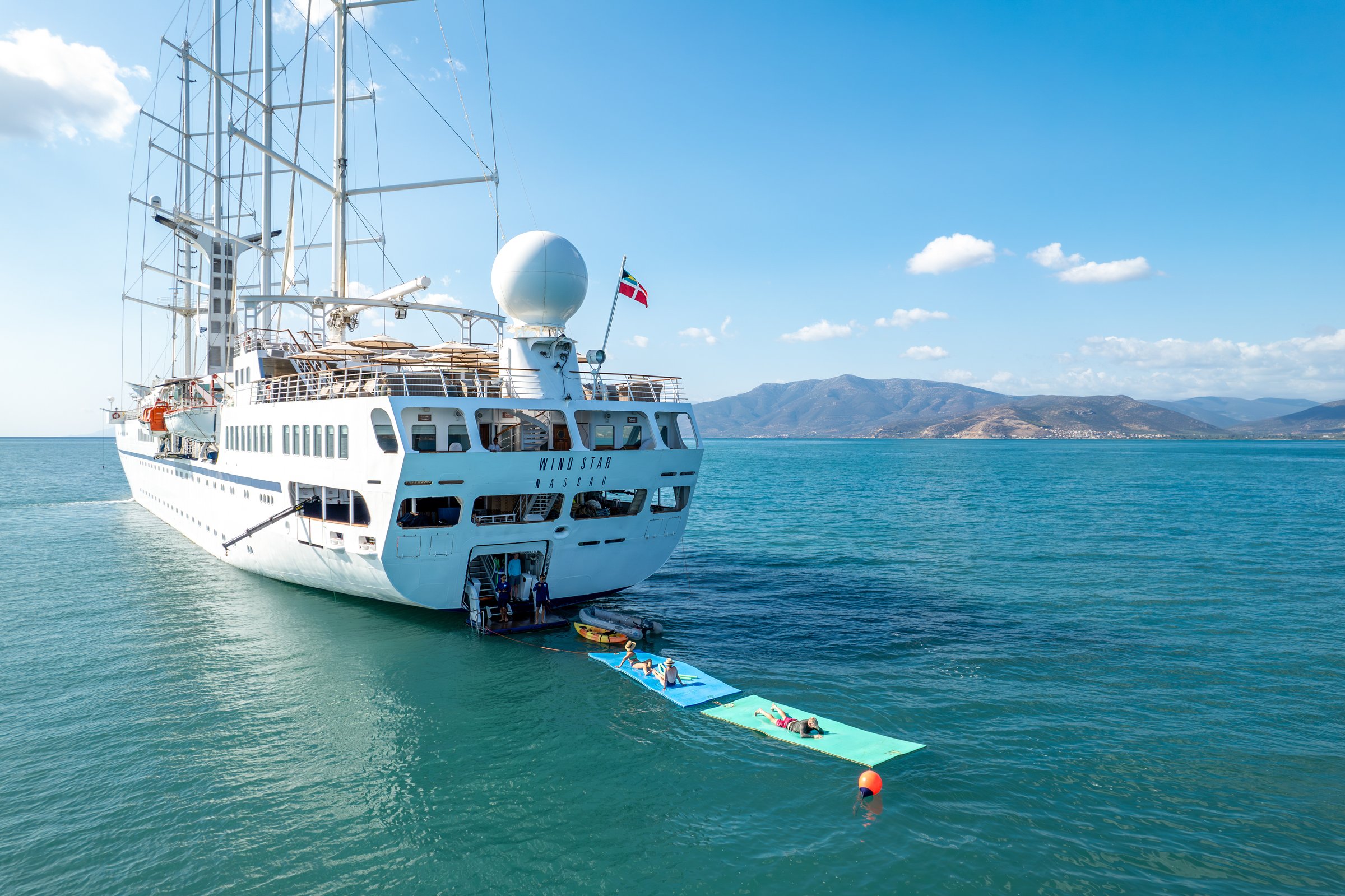 Wind Star exterior