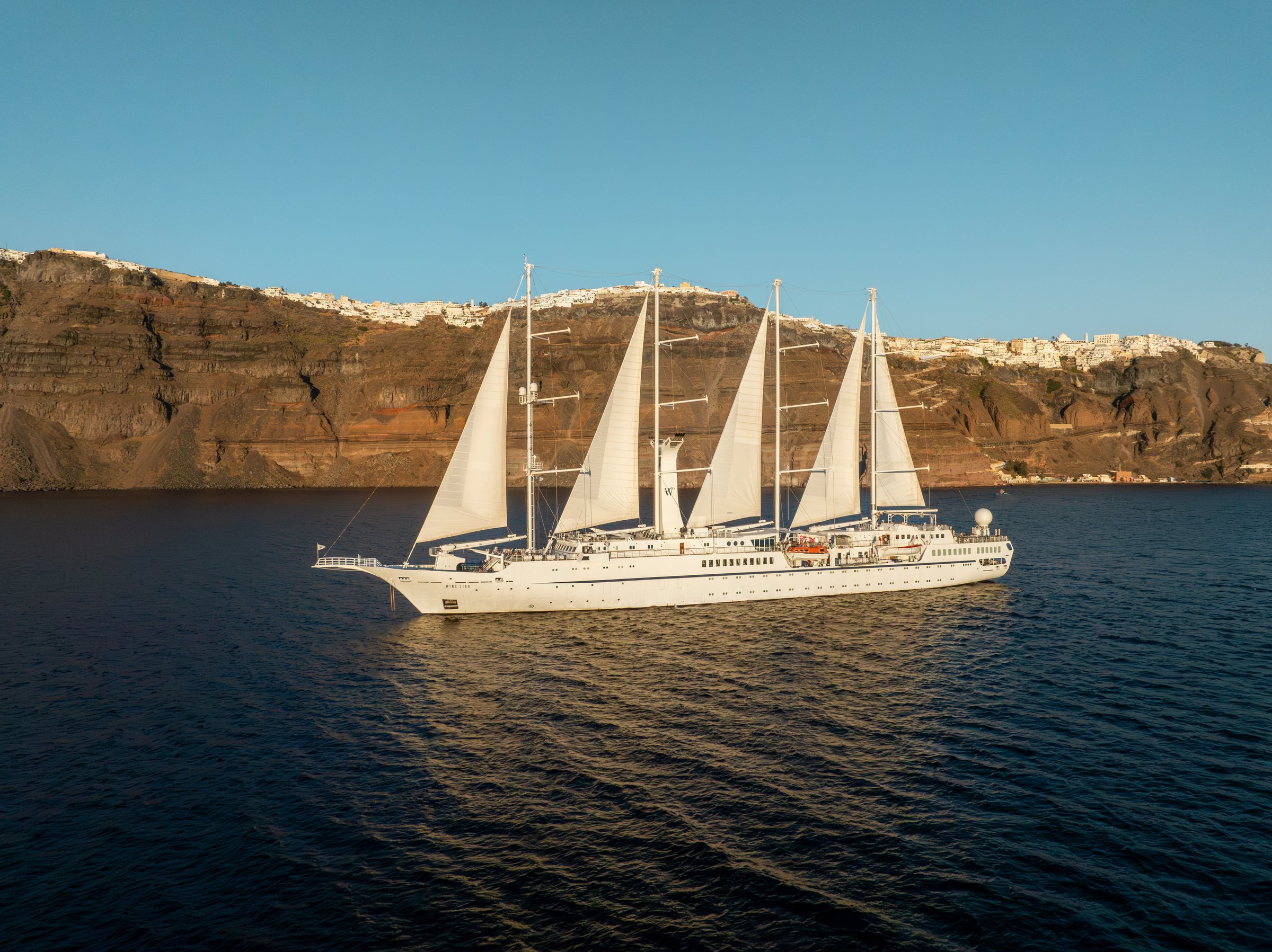 Wind Star exterior