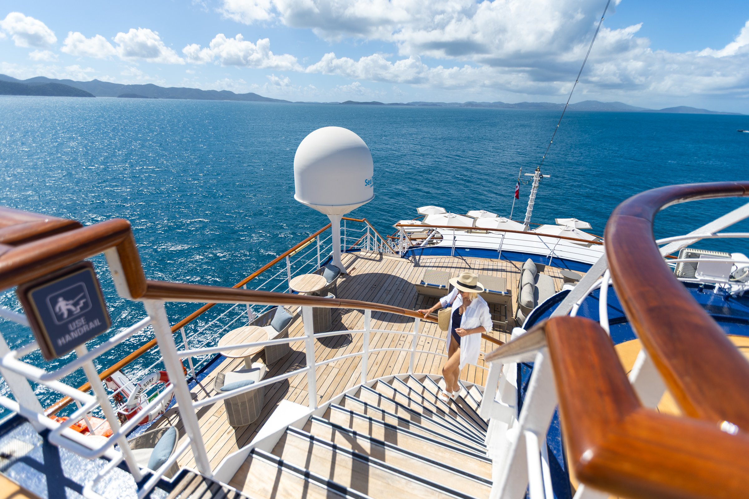 Wind Surf exterior